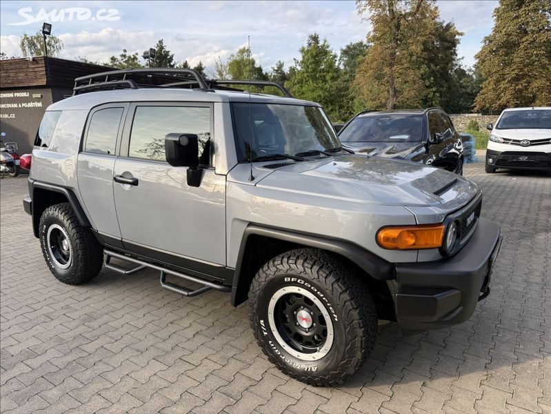 Toyota FJ Cruiser, 4,0 Trail Teams Special Edit